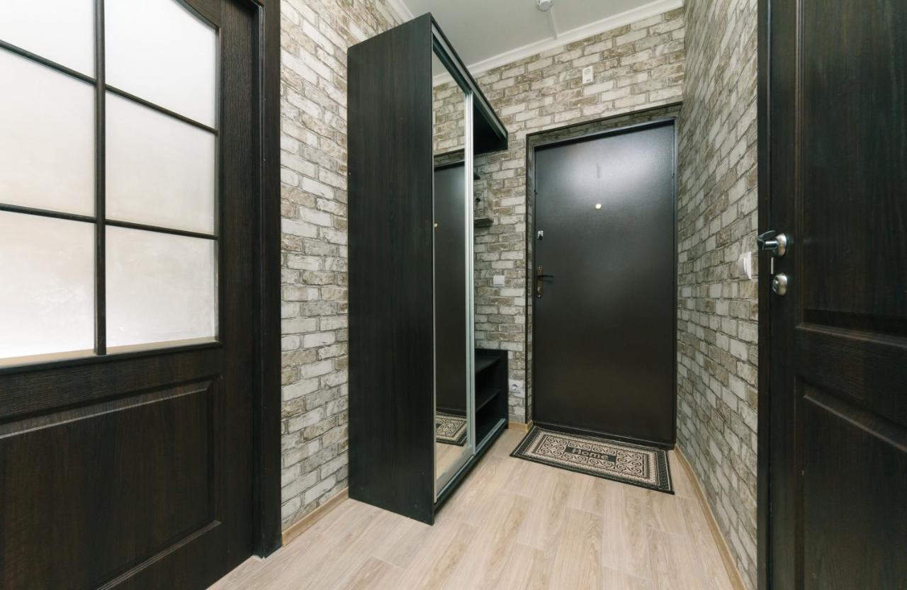 Poznyaky Apartments Patriotika Киев Екстериор снимка